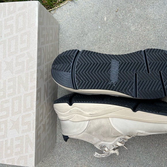 Brand New! Golden Goose Sneakers - Picture 4 of 9